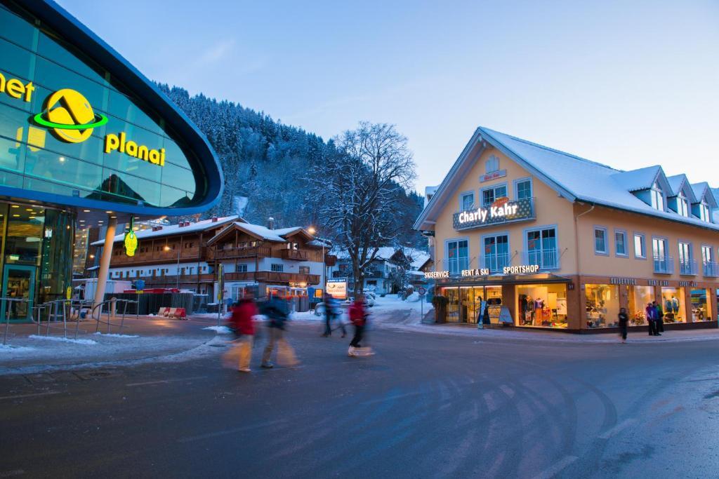 Appartement Charly Kahr And Family, Ski-In & Ski-Out Шладминг Экстерьер фото